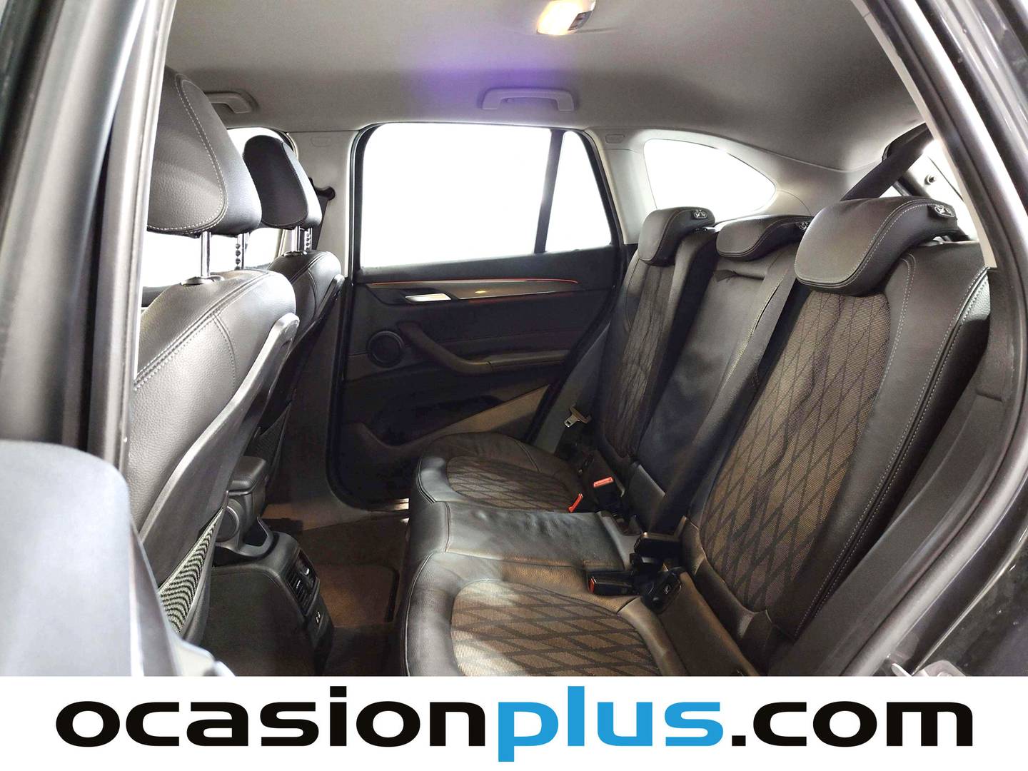 Foto asientos traseros BMW X1 BMW X1 sDrive18i (140 CV)