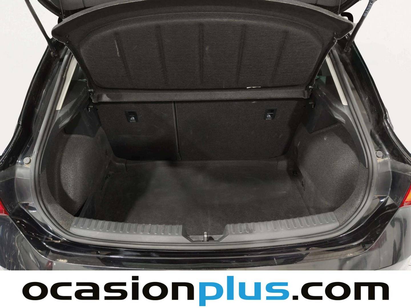 Fotos maletero Seat León Seat León 2.0 TDI S&S Style XL (116 CV)
