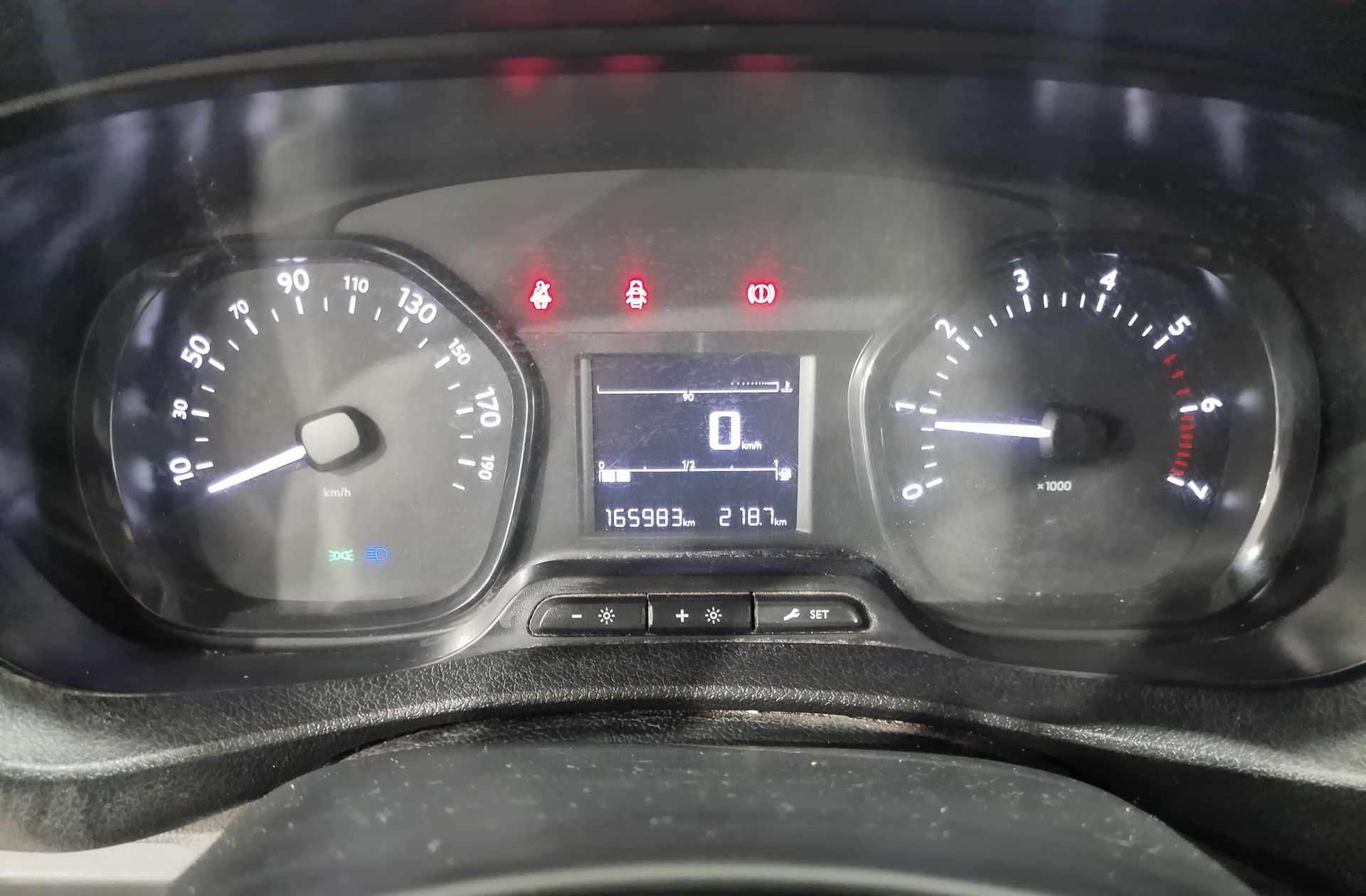 Peugeot Expert Furgon 1.6 BlueHDi Pro Standard - foto 17