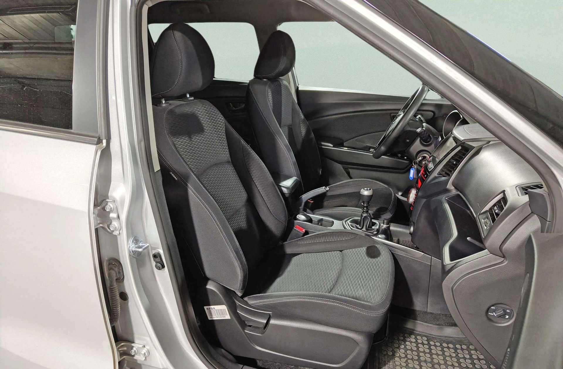 SsangYong XLV D16T Limited - foto 15