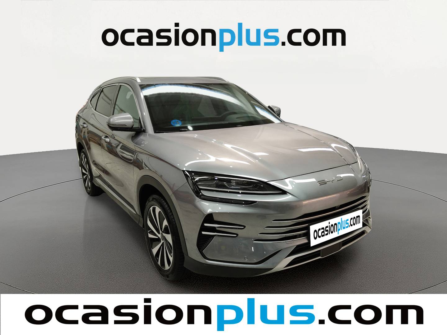 Foto delantera BYD Seal U DM-i BYD Seal U DM-i DM-i Comfort (218 CV) derecha