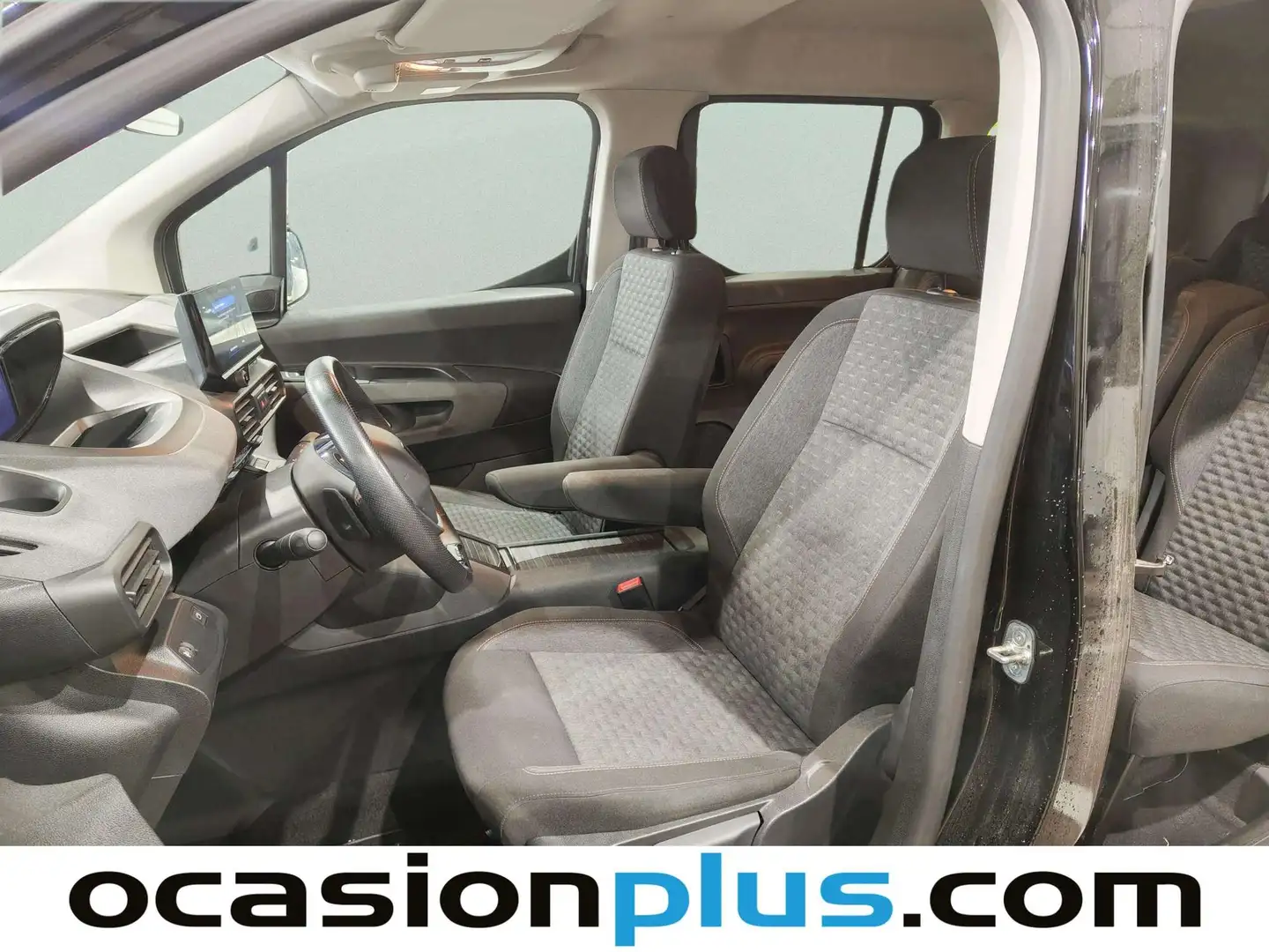 Foto Peugeot Rifter Peugeot Rifter BlueHDi 130 GT Long EAT8 (130 CV)