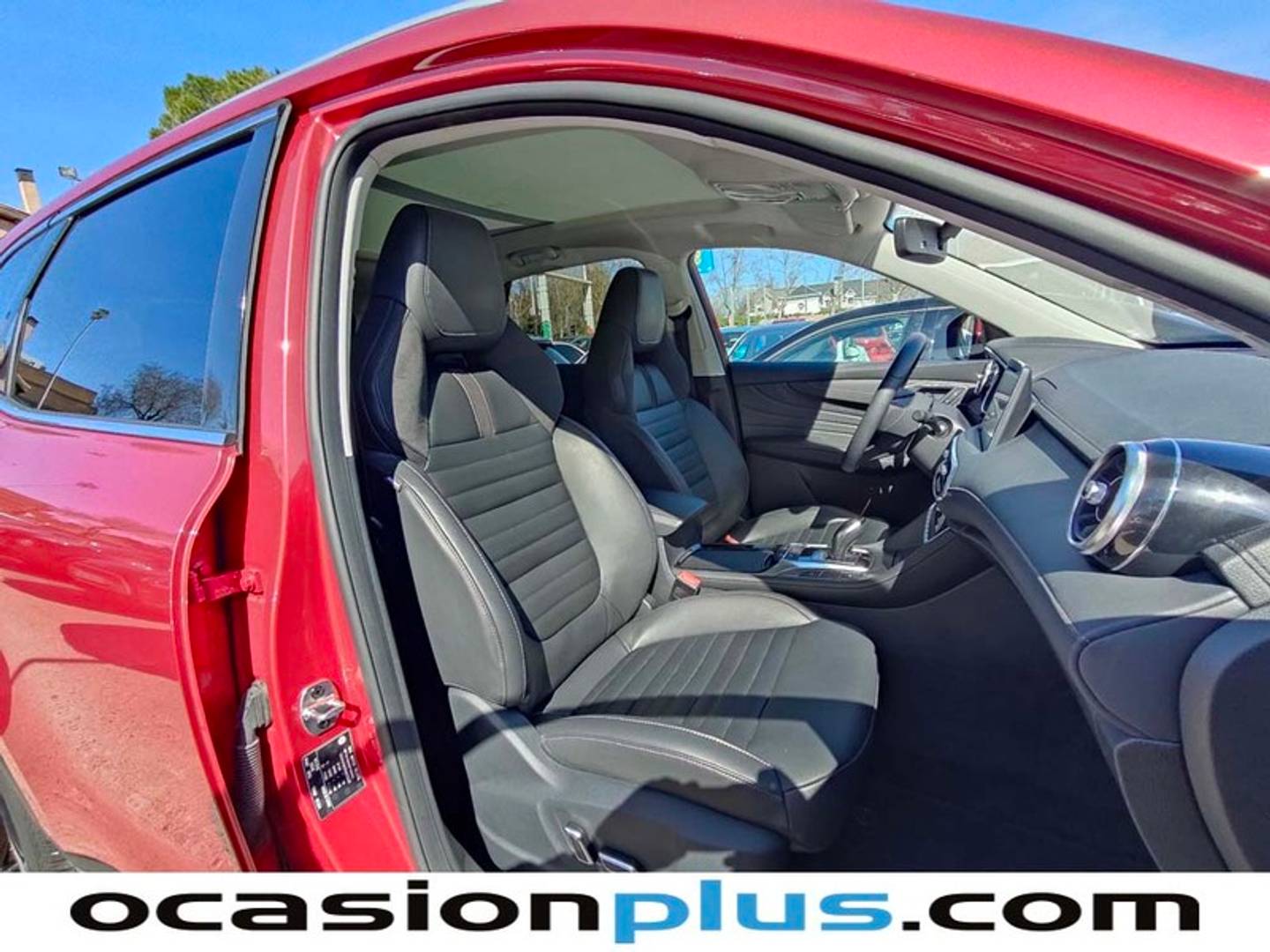 Foto MG eHS MG eHS 1.5 T-GDI PHEV Luxury (258 CV)