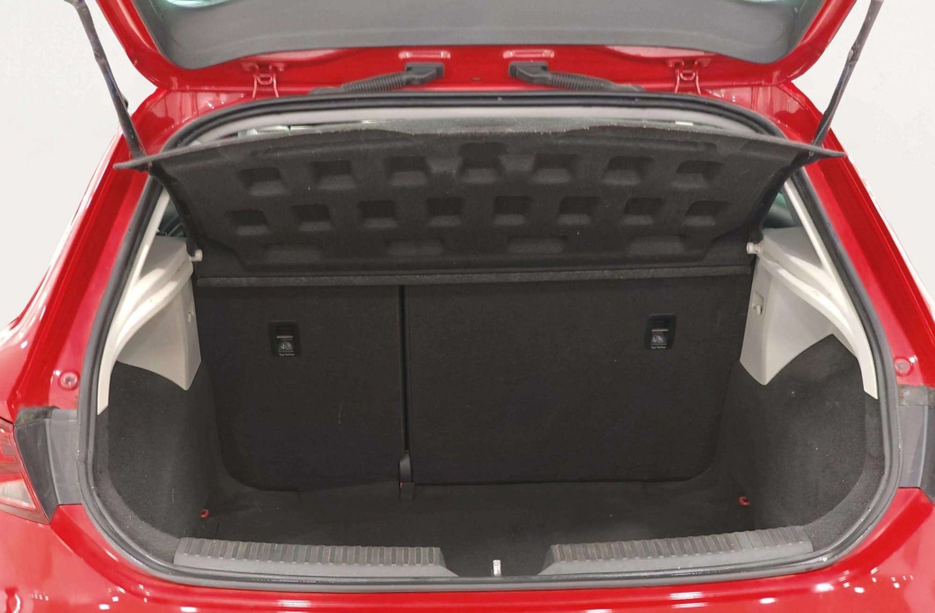 SEAT León 2.0 TDI FR - foto 17
