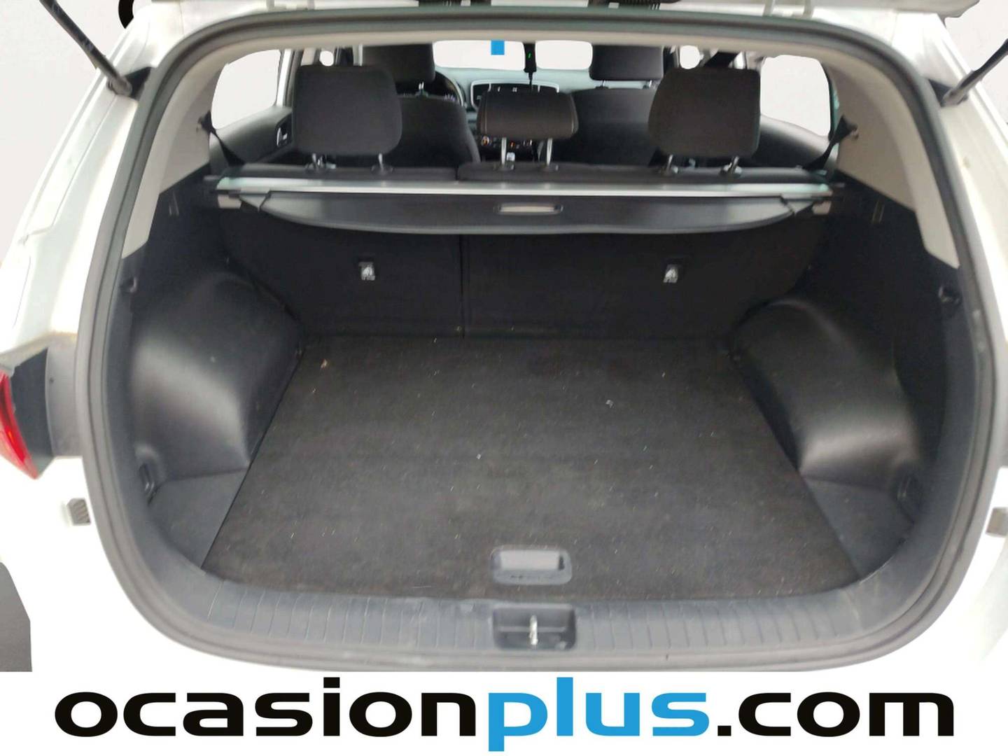 Fotos maletero KIA Sportage KIA Sportage 1.6 GDi x-Tech18 4x2 (132 CV)
