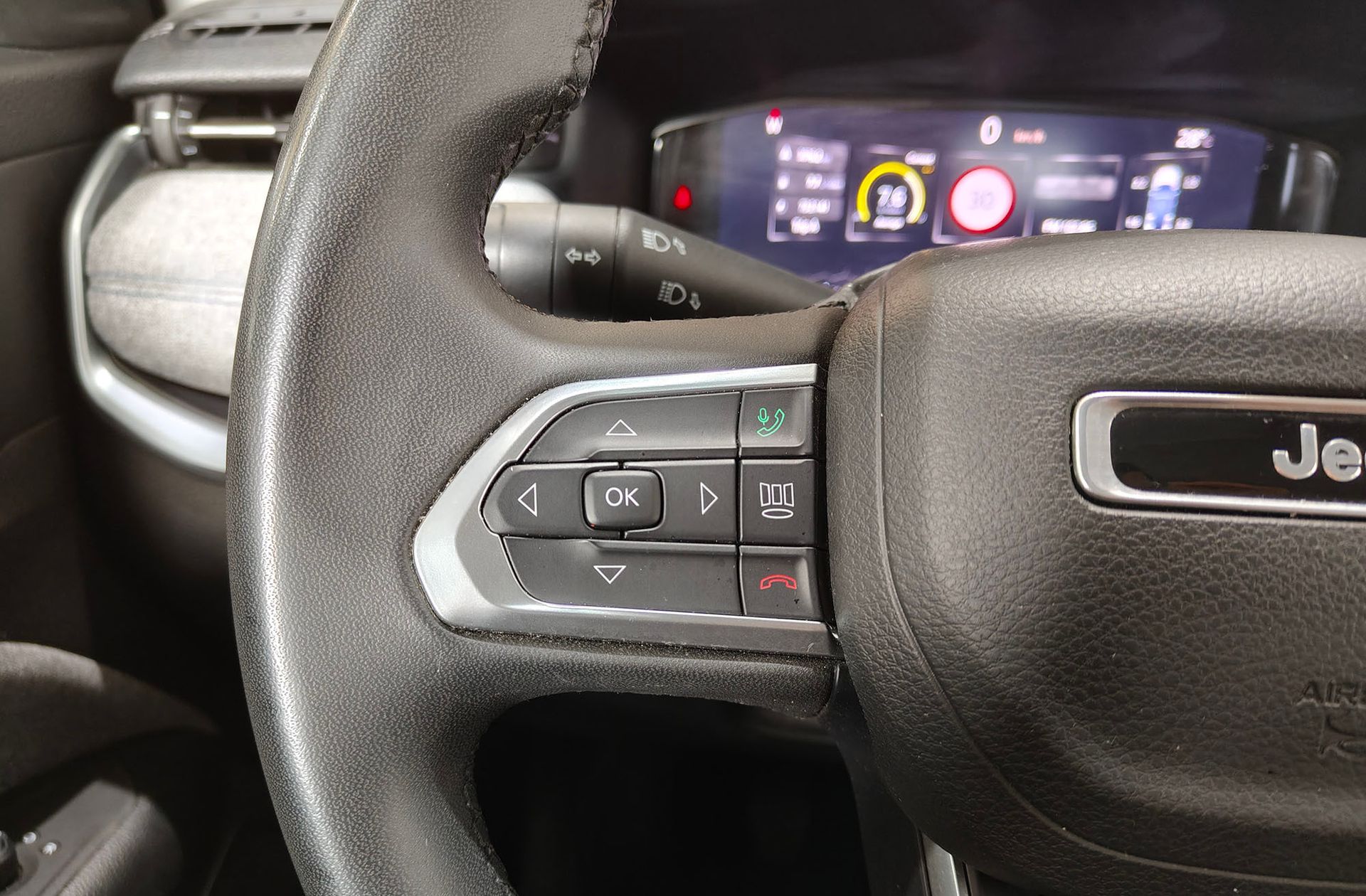 Jeep Compass 1.3 Gse T4 Longitude FWD - foto 23