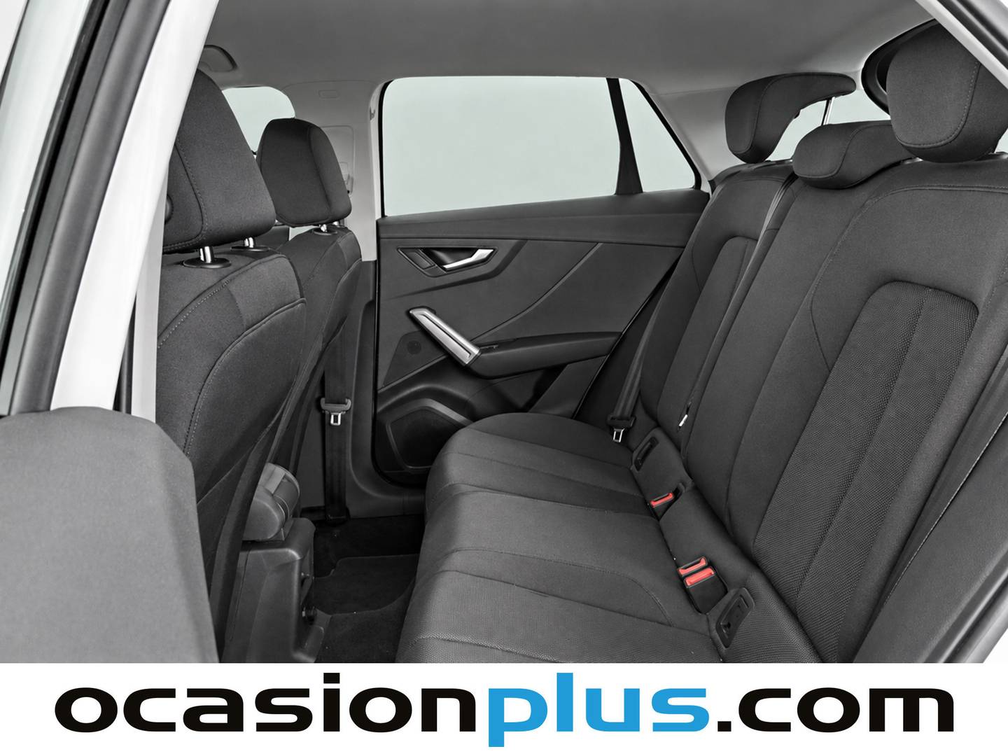 Foto asientos traseros Audi Q2 Audi Q2 Advanced 30 TFSI (116 CV)