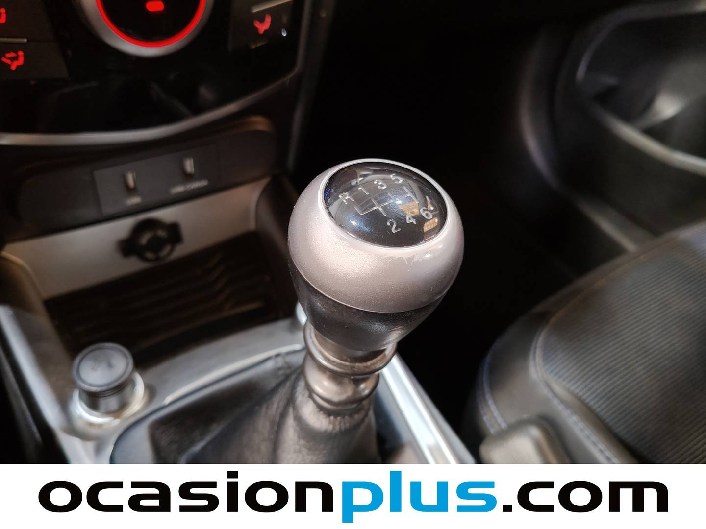 SsangYong Tivoli SsangYong Tivoli G16 Premium 4x2 (128 CV) GLP de segunda mano