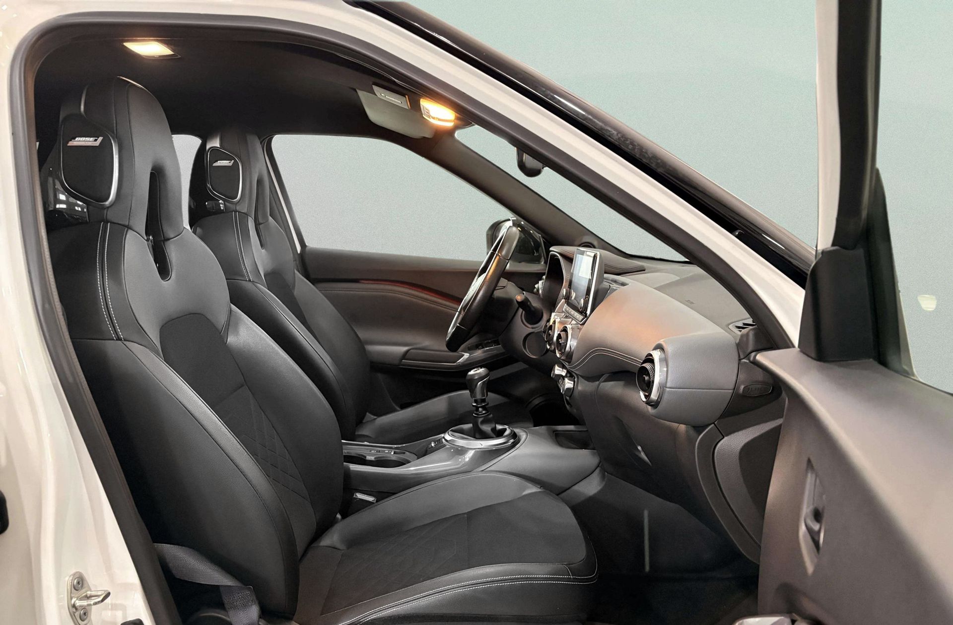 Nissan Juke DIG-T Tekna - foto 19