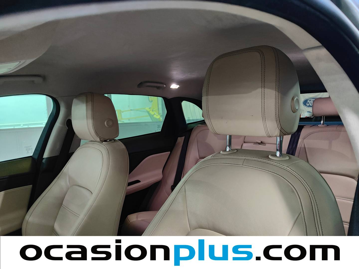 Acabados Jaguar F-Pace Jaguar F-PACE 2.0T i4 Prestige AWD Auto (250 CV)