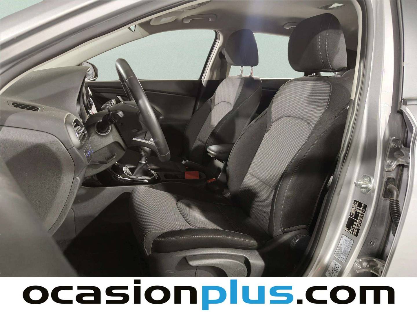 Foto asientos delanteros Hyundai i30 Hyundai i30 1.5 DPI Klass (96 CV)
