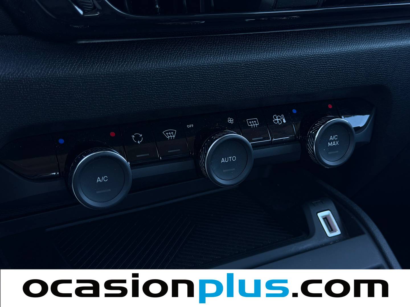 Foto Citroën C4 Citroen C4 PureTech 130 S&S 6v Plus (131 CV)