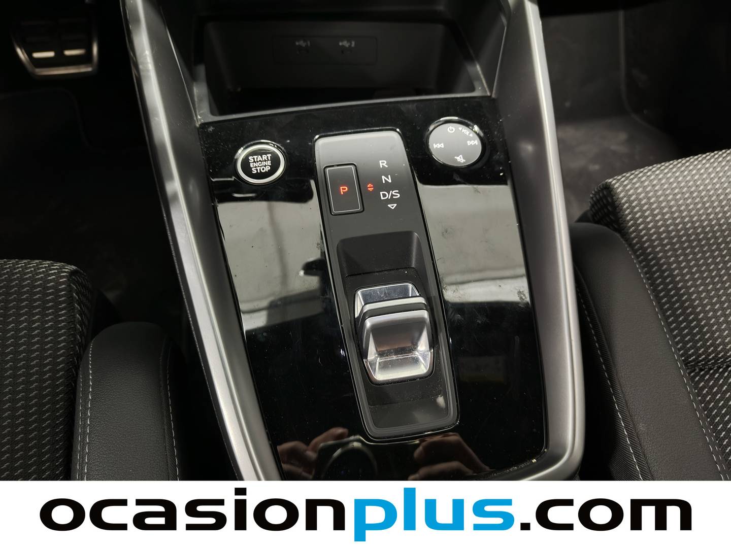 Foto Audi A3 Sportback Audi A3 Sportback S line 35 TFSI 110 kW (150 CV) S tronic