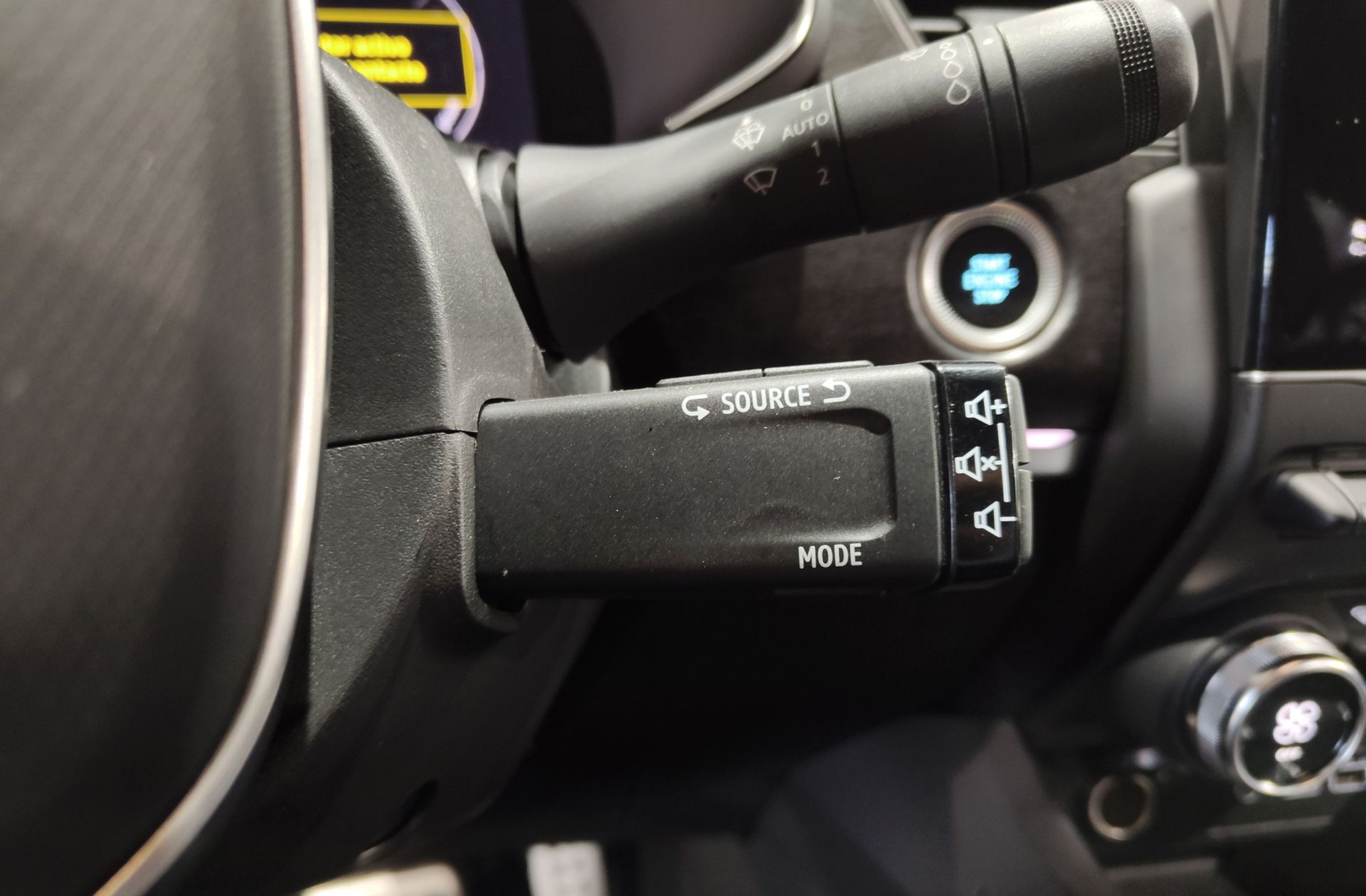Renault Arkana Esprit Alpine E-Tech Híbrido - foto 36