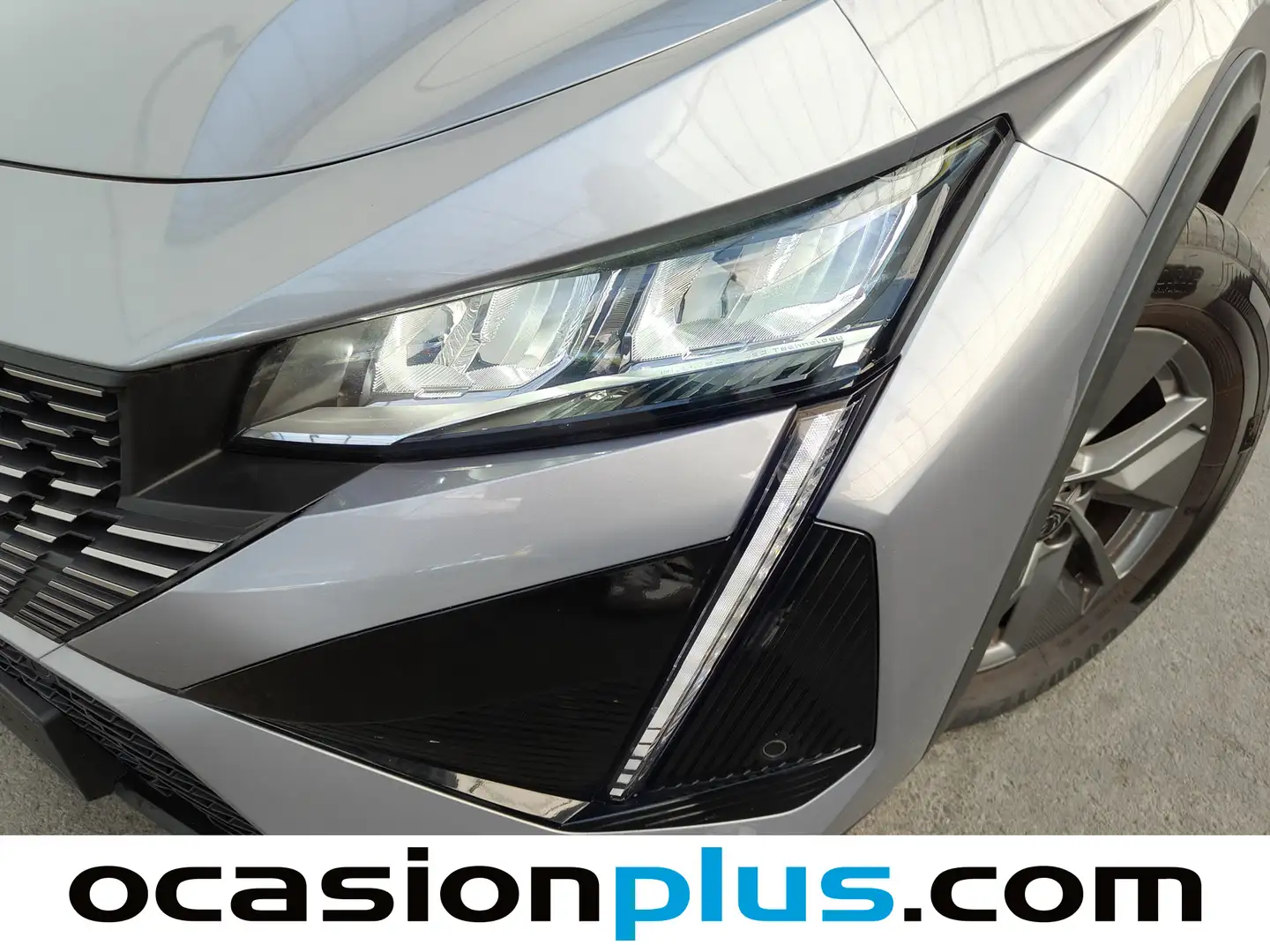 Foto Peugeot 408 Peugeot 408 Allure PHEV 180 e-EAT8 (181 CV)