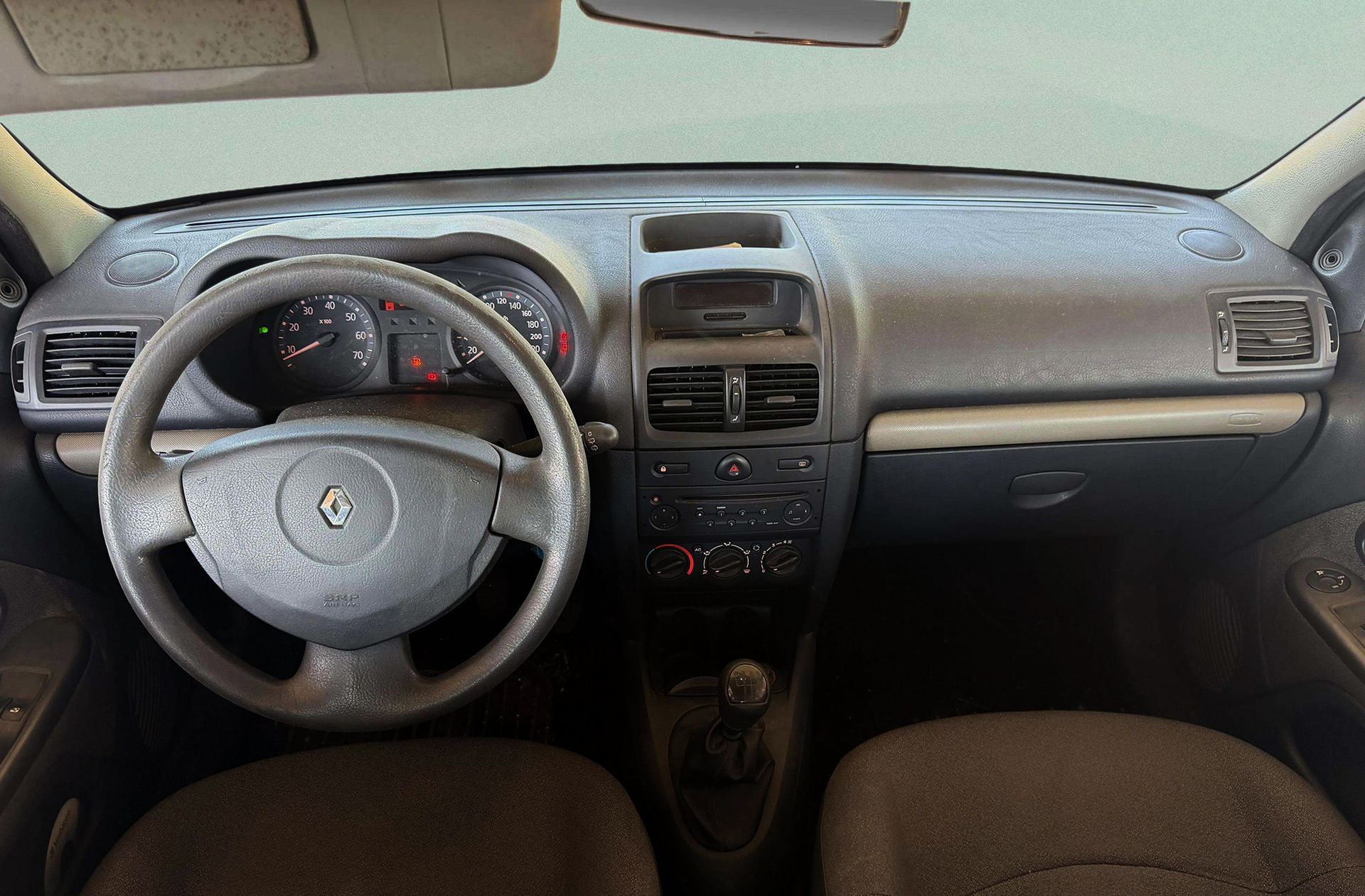 Renault Clio 1.2 Pack Authentique - foto 6