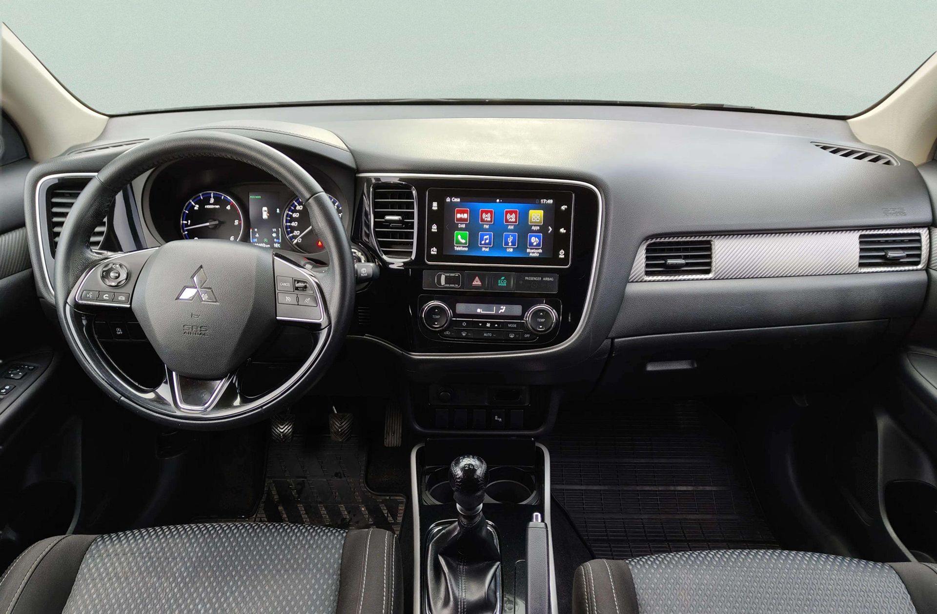 Mitsubishi Outlander 220 DI-D Motion 2WD - foto 6