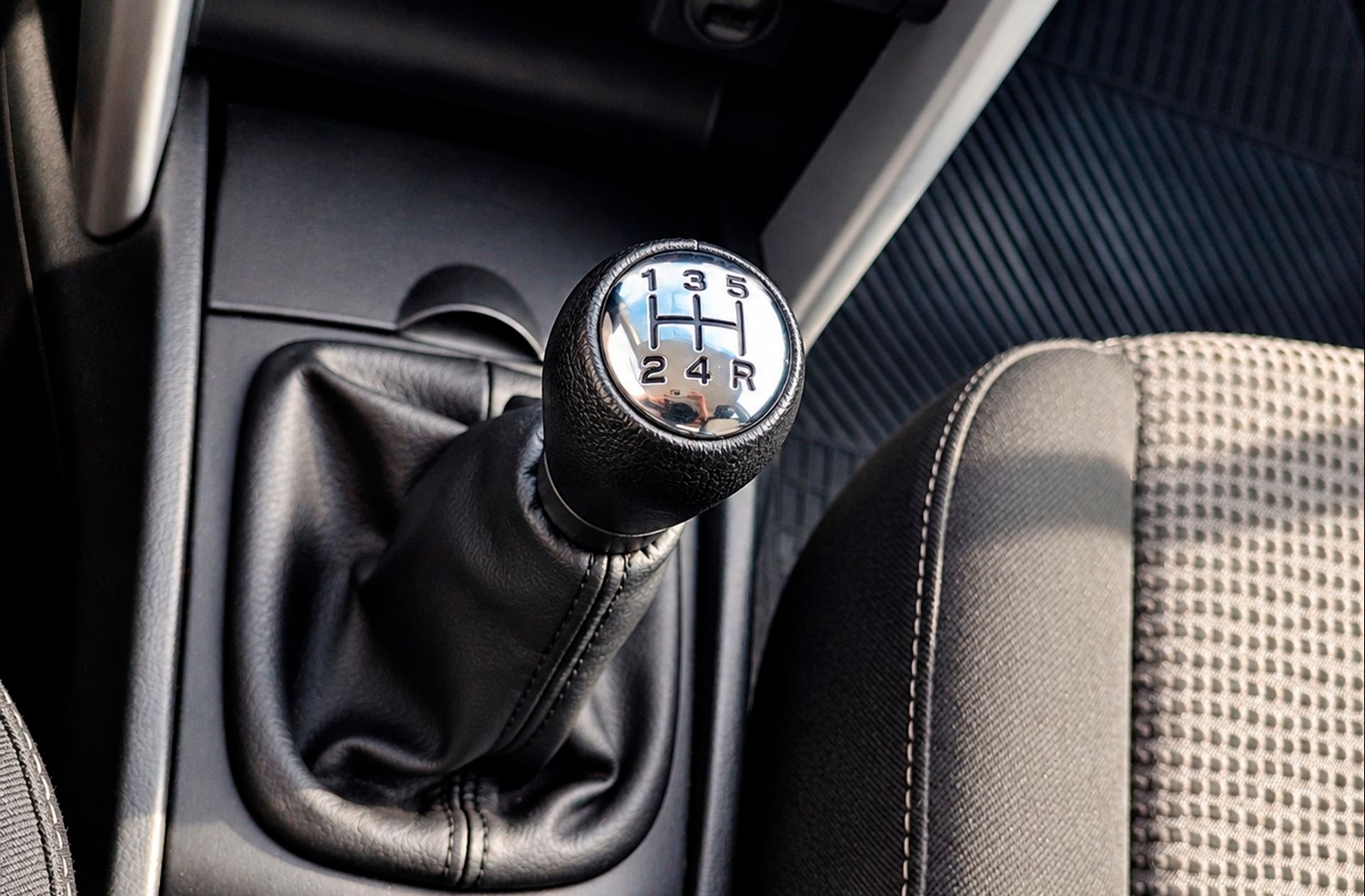 Peugeot 207 1.6 HDi Sport FAP - foto 5
