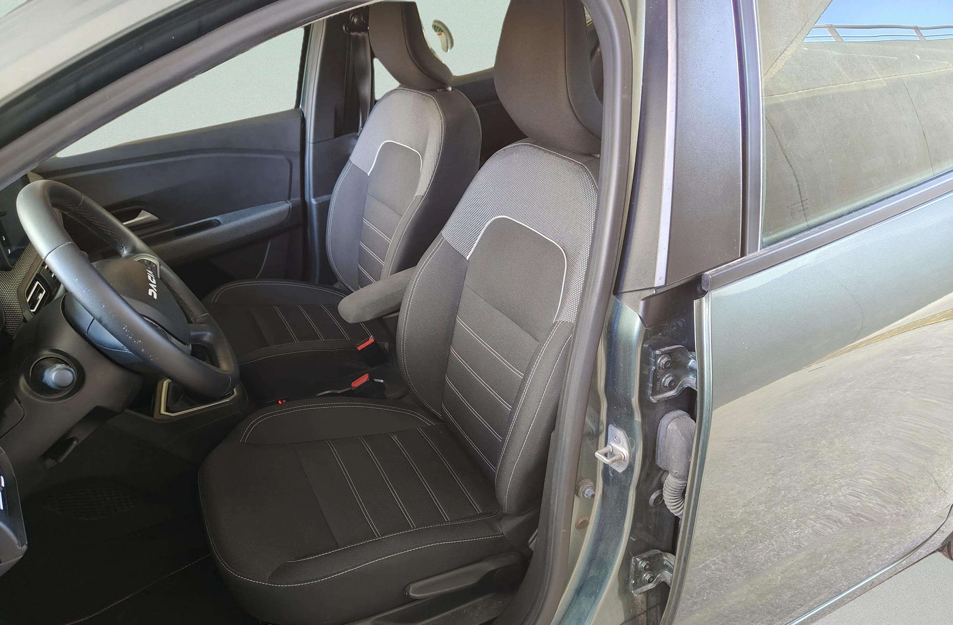 Dacia Sandero Journey Go ECO-G 4x2 - foto 10