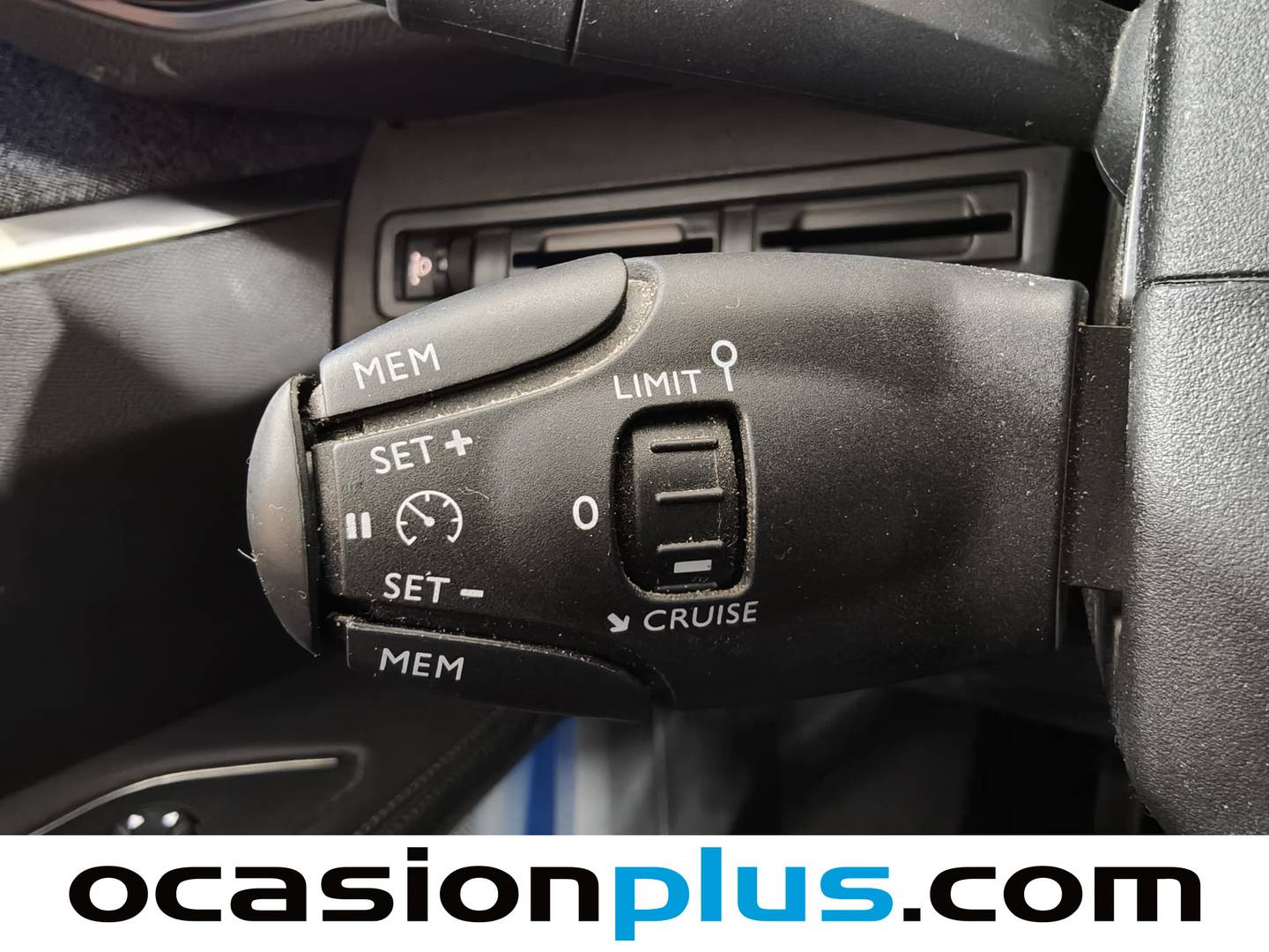 Foto Peugeot 5008 Peugeot 5008 BlueHDi 130 S&S Allure (130 CV) 7 Plazas