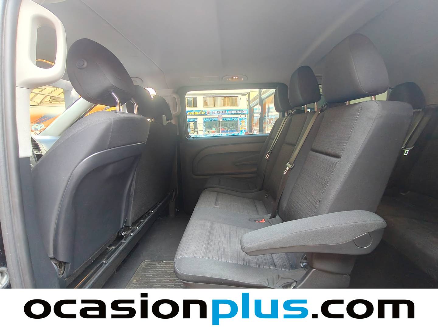 Foto asientos traseros Mercedes Vito Mercedes Vito 116 CDI Tourer Pro Larga (163 CV) 9 Plazas