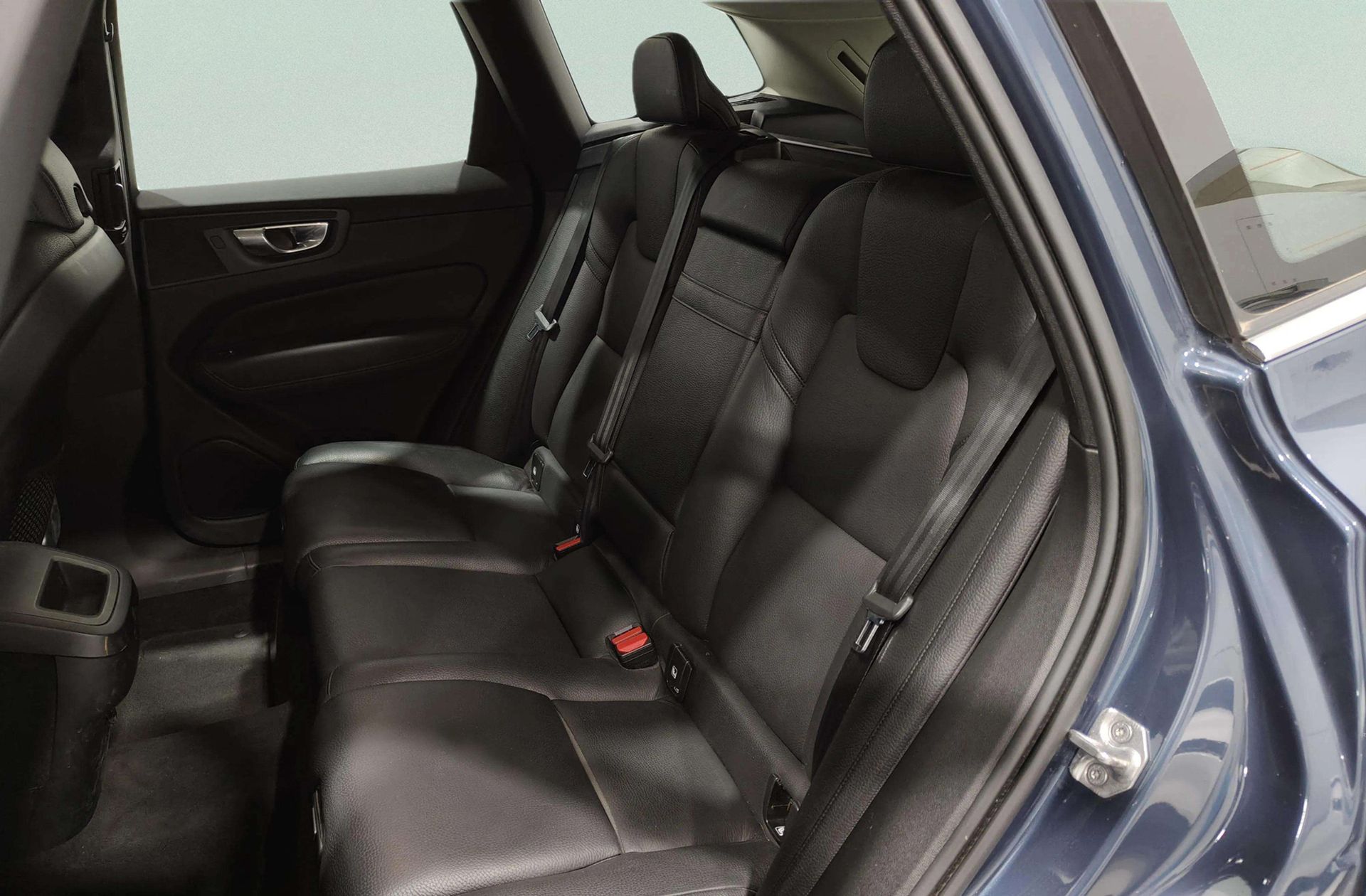Volvo XC60 B4 D Inscription - foto 15