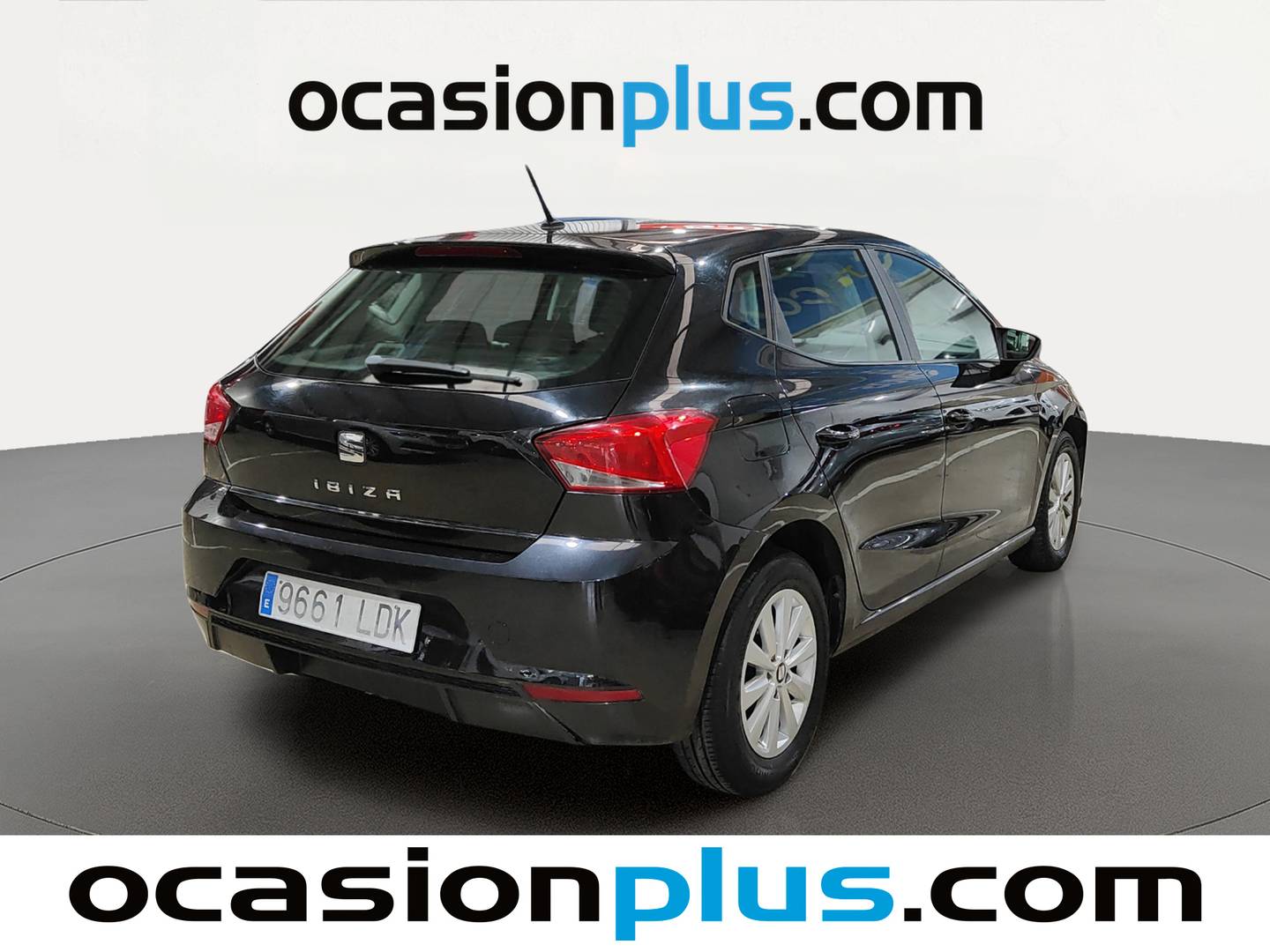 Foto trasera Seat Ibiza Seat Ibiza 1.0 MPI Style Plus (80 CV) derecha