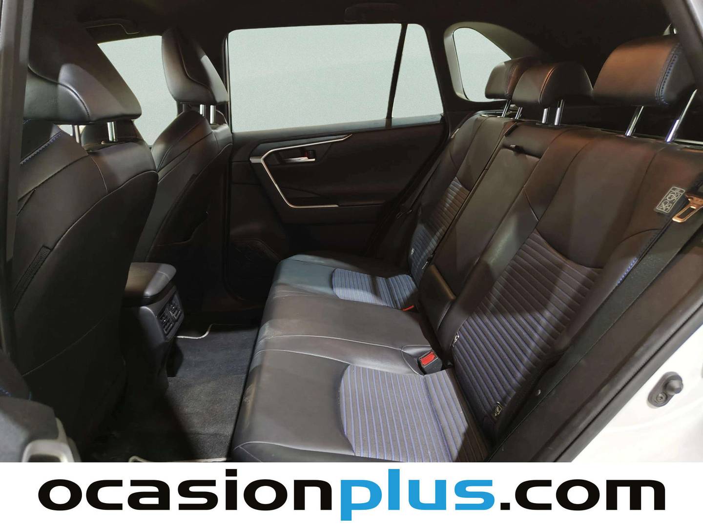 Foto asientos traseros Toyota Rav4 Toyota Rav4 2.5 hybrid 220H Style (218 CV)