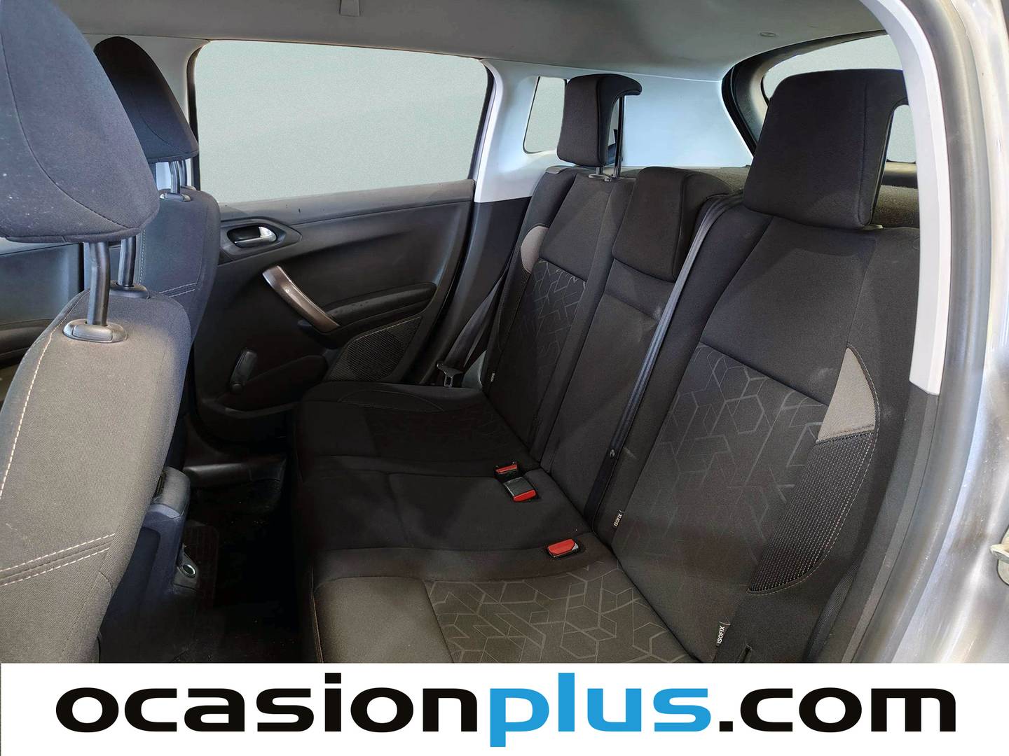 Foto asientos traseros Peugeot 2008 Peugeot 2008 PureTech 110 S&S Active  (110 CV)