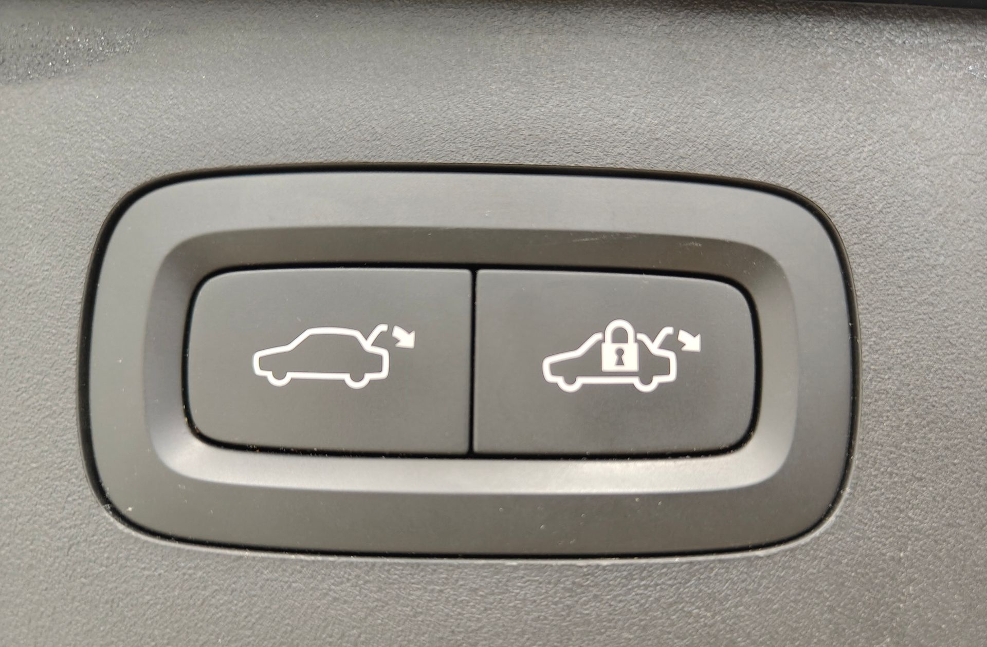Lynk & Co 01 1.5 PHEV - foto 23