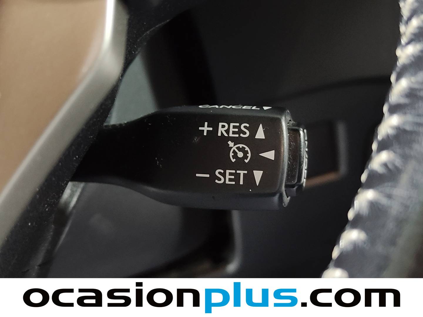 Foto Lexus NX Lexus NX 300h Corporate 2WD + Navibox (197 CV)