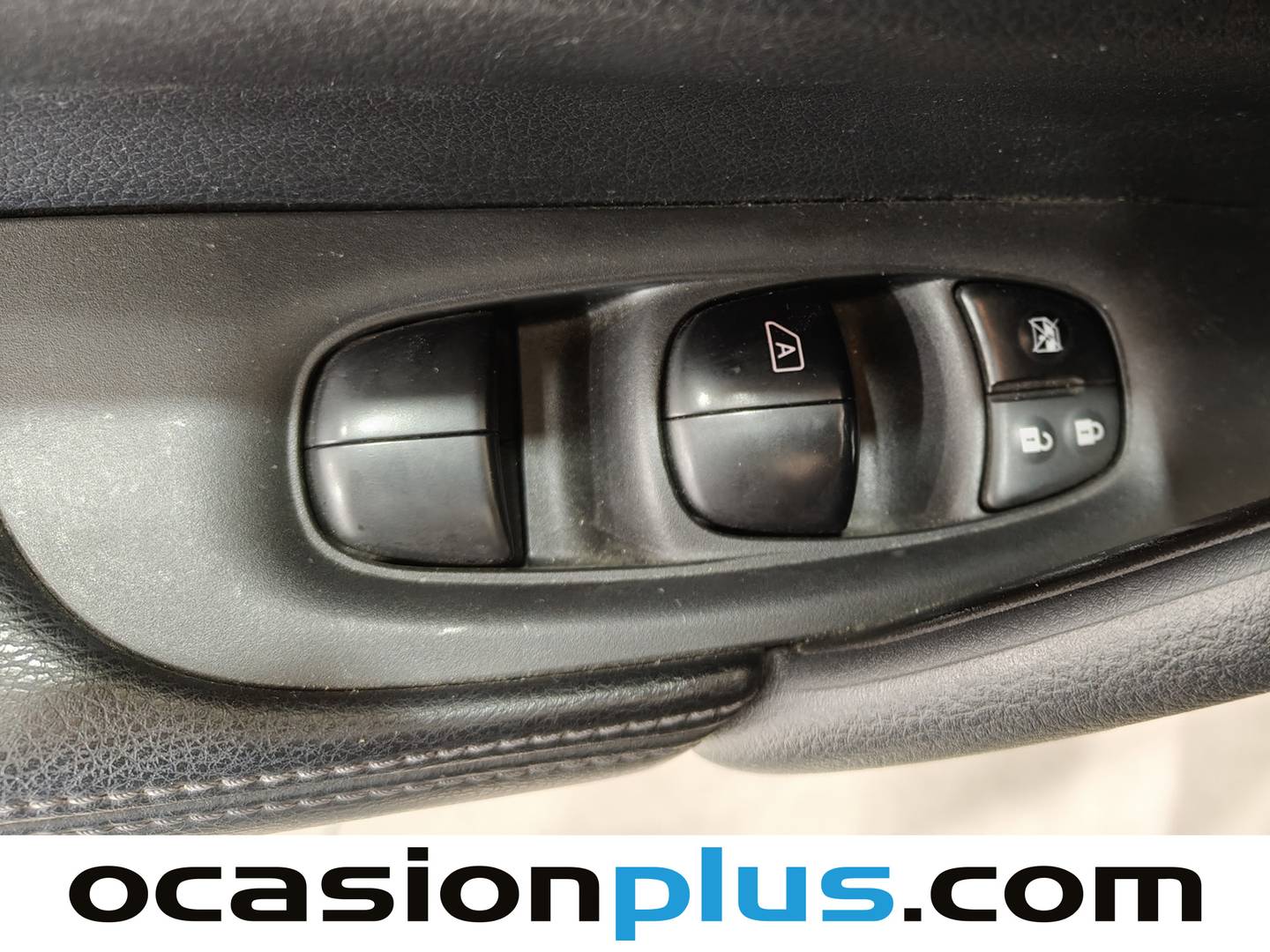 Nissan X-TRAIL Nissan X-Trail dCi 130 N-Connecta (130 CV) 7 Plazas manual