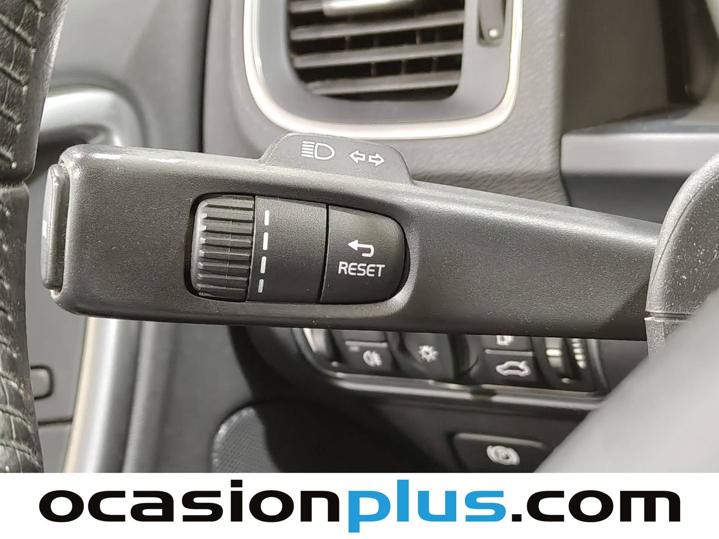 Foto Volvo V60 Cross Country Volvo V60 Cross Country D3 Kinetic  (150 CV)