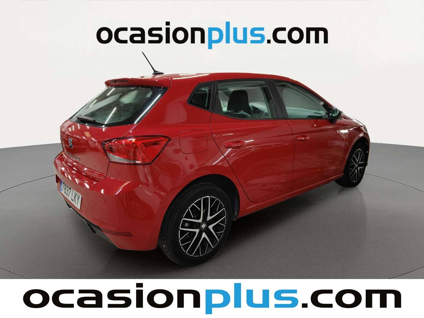 Foto trasera Seat Ibiza Seat Ibiza 1.0 TSI Style Go (115 CV) izquierda