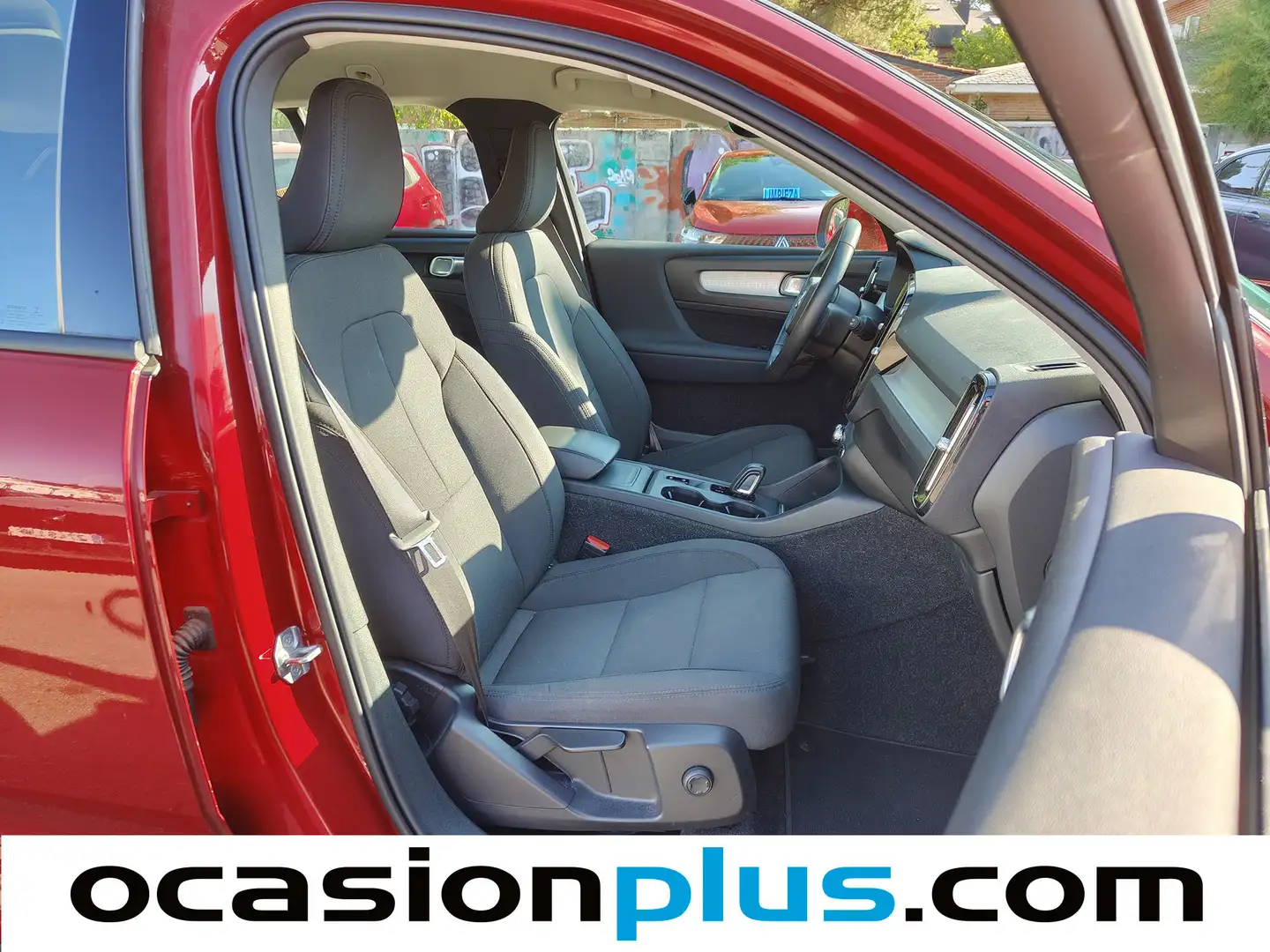 Foto Volvo XC40 Volvo XC40 T3 Momentum Pro Auto (163 CV)