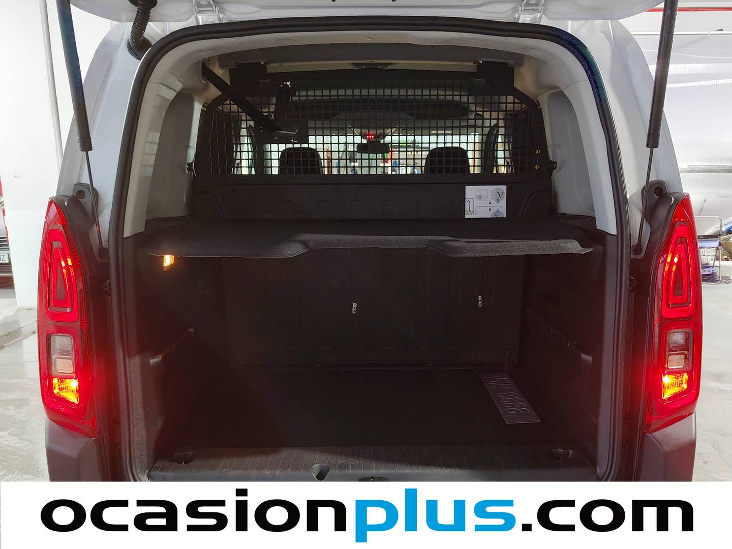 Foto Citroën Berlingo Citroen Berlingo BlueHDi 130 S&S Talla M Shine (130 CV)