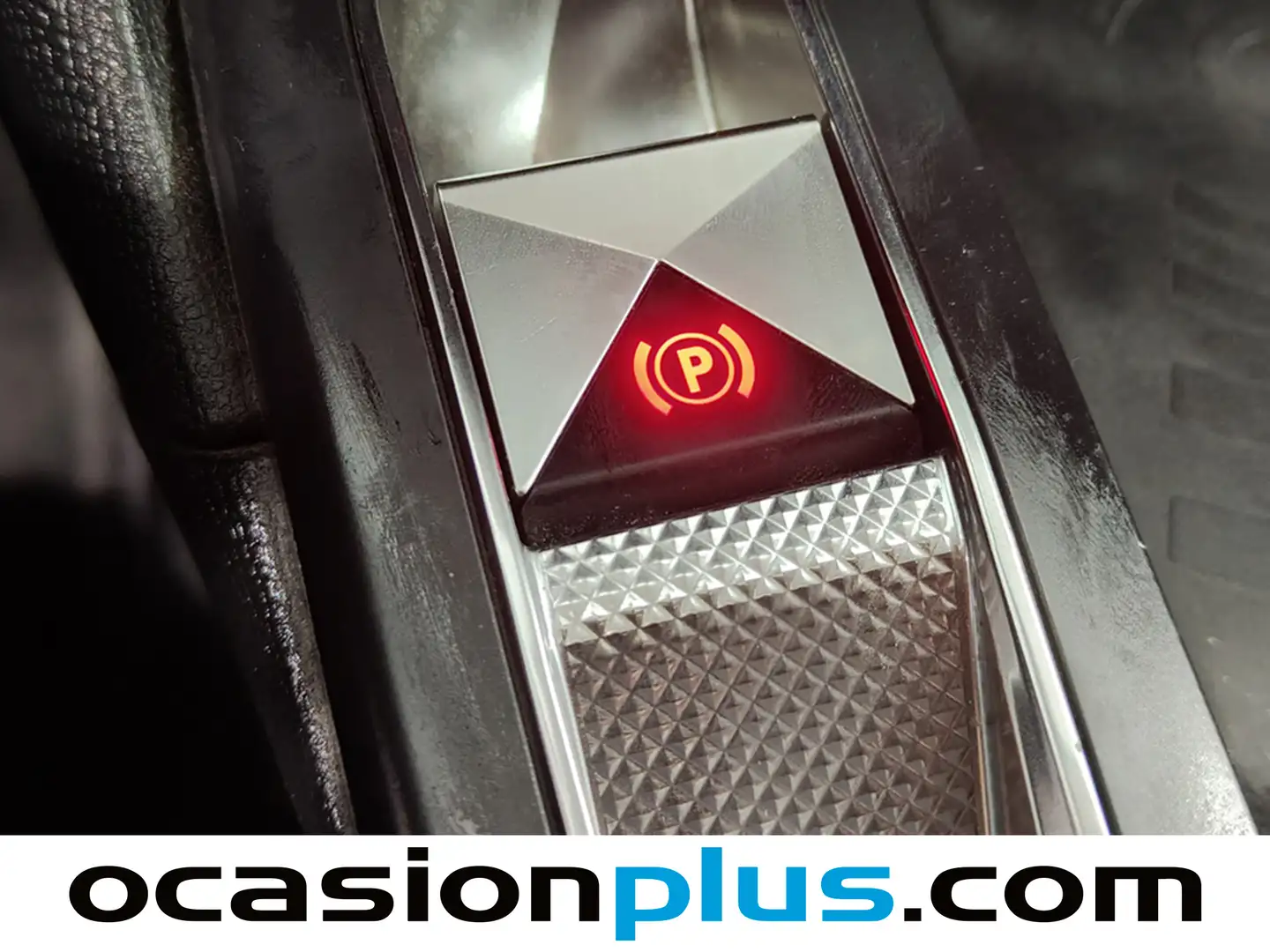 Foto DS DS 3 Crossback DS DS3 Crossback BlueHDi 110 So Chic  (110 CV)