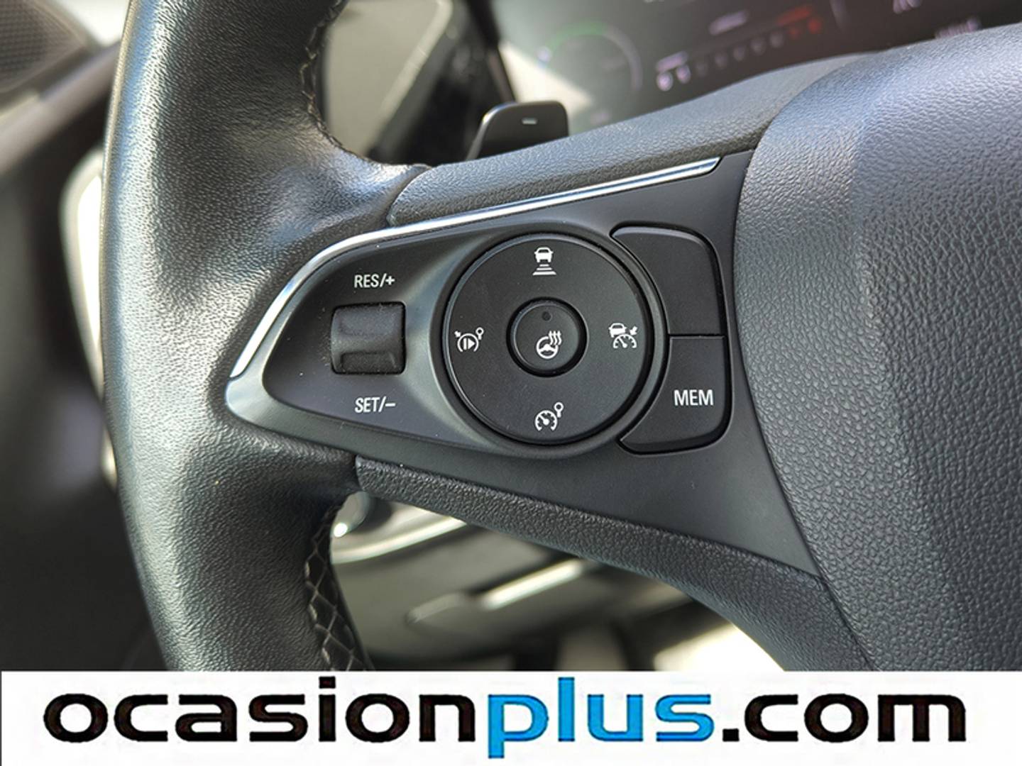 Foto Opel Grandland PHEV Opel Grandland 1.6 Turbo PHEV GS Auto (224 CV)