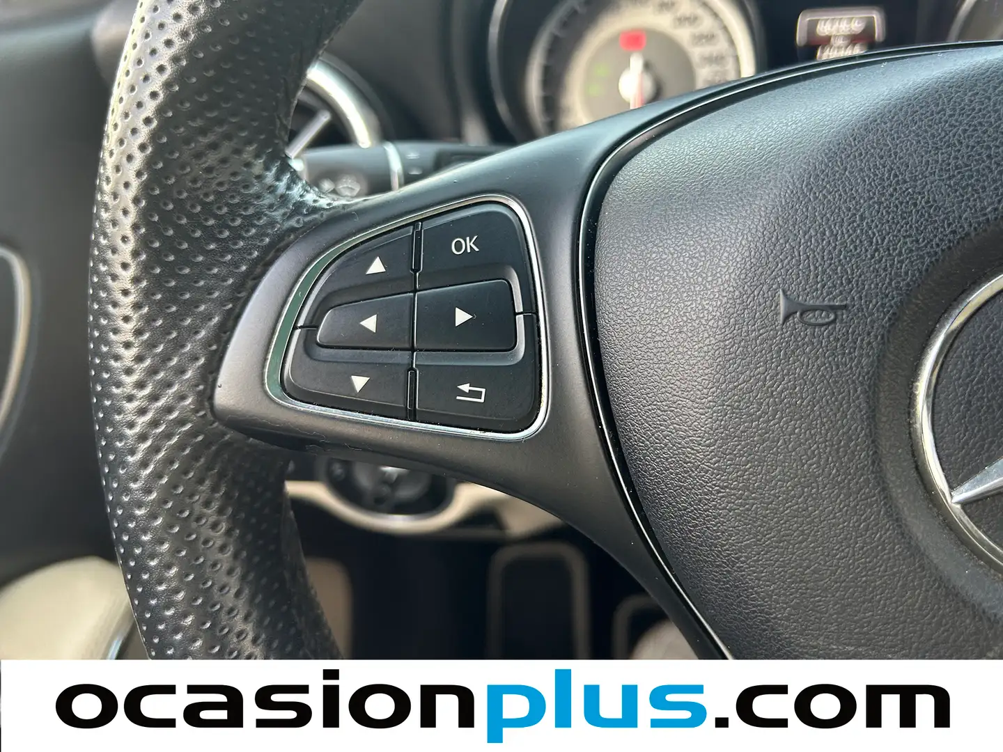 Foto Mercedes CLA Mercedes-Benz CLA Shooting Brake CLA 220 d Urban  (177 CV)