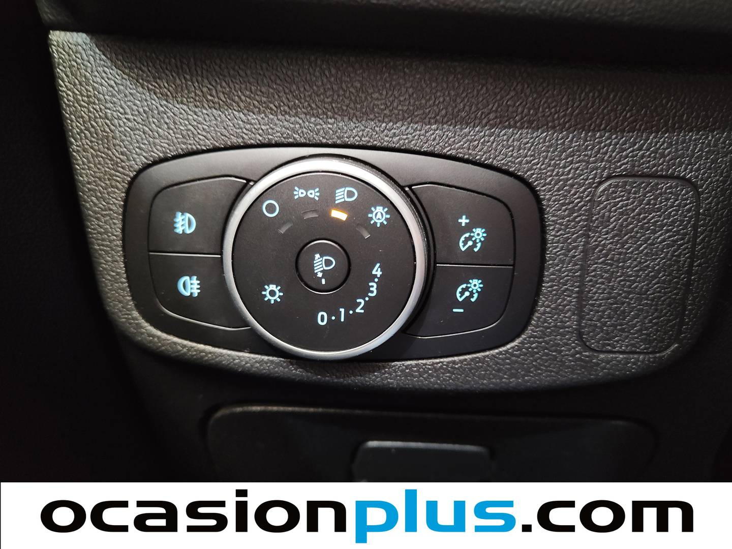 Equipamiento del Ford Focus Ford Focus 1.5 Ecoblue Trend Edition (120 CV)