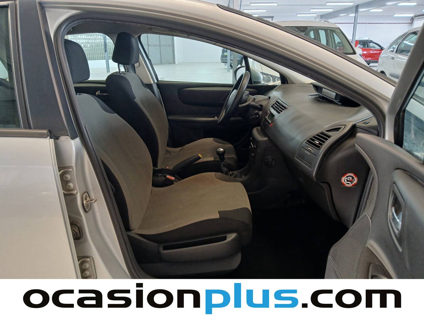 Foto Citroën C4 Citroen C4 1.6 HDI Cool CMP (109 CV)