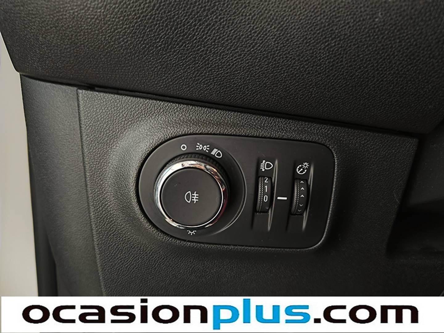 Foto Opel Adam Opel Adam 1.4 XEL GLP Glam (87 CV)