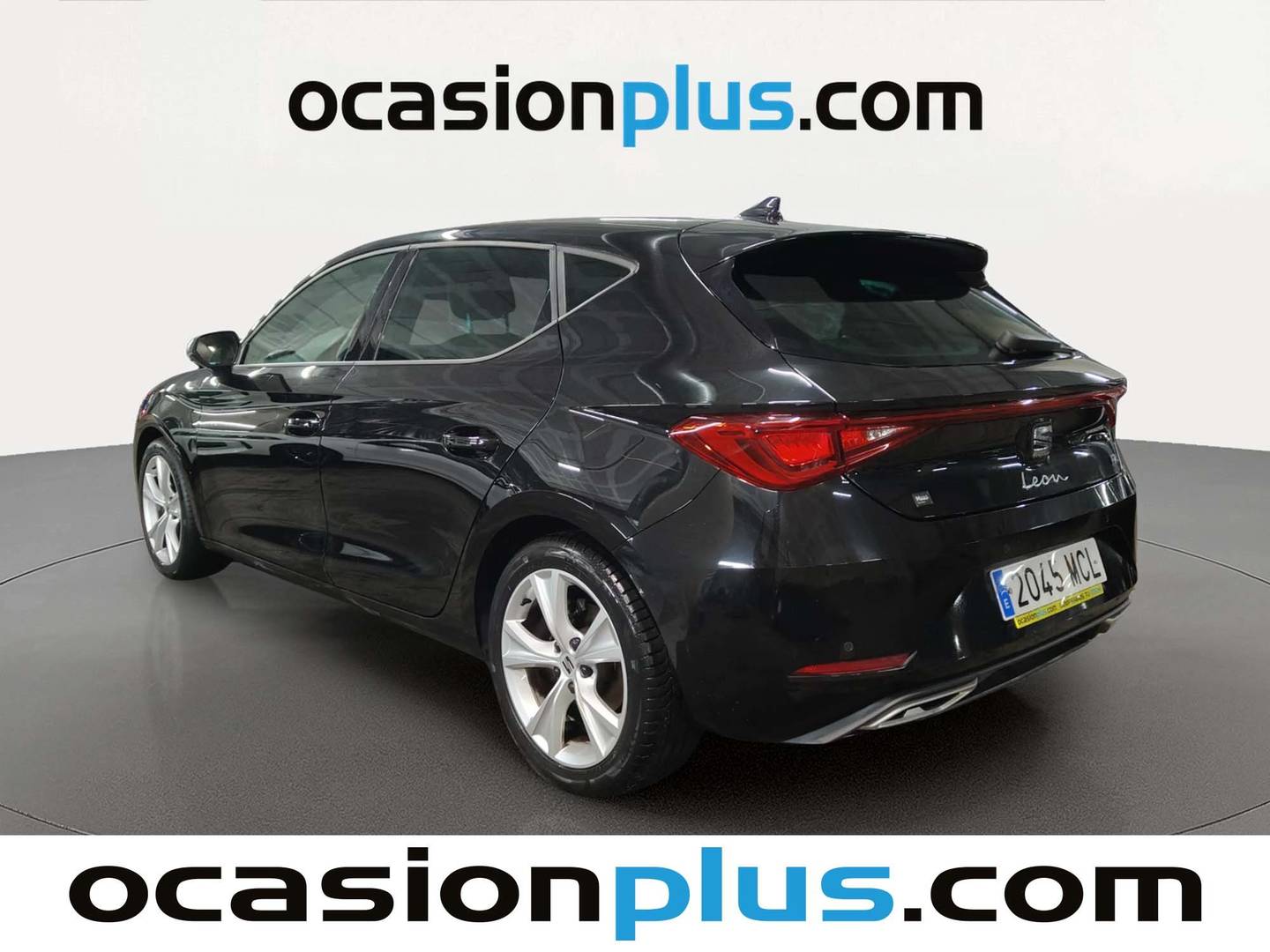 Foto trasera Seat León SEAT León 1.0 eTSI S&S FR DSG (110 CV) derecha