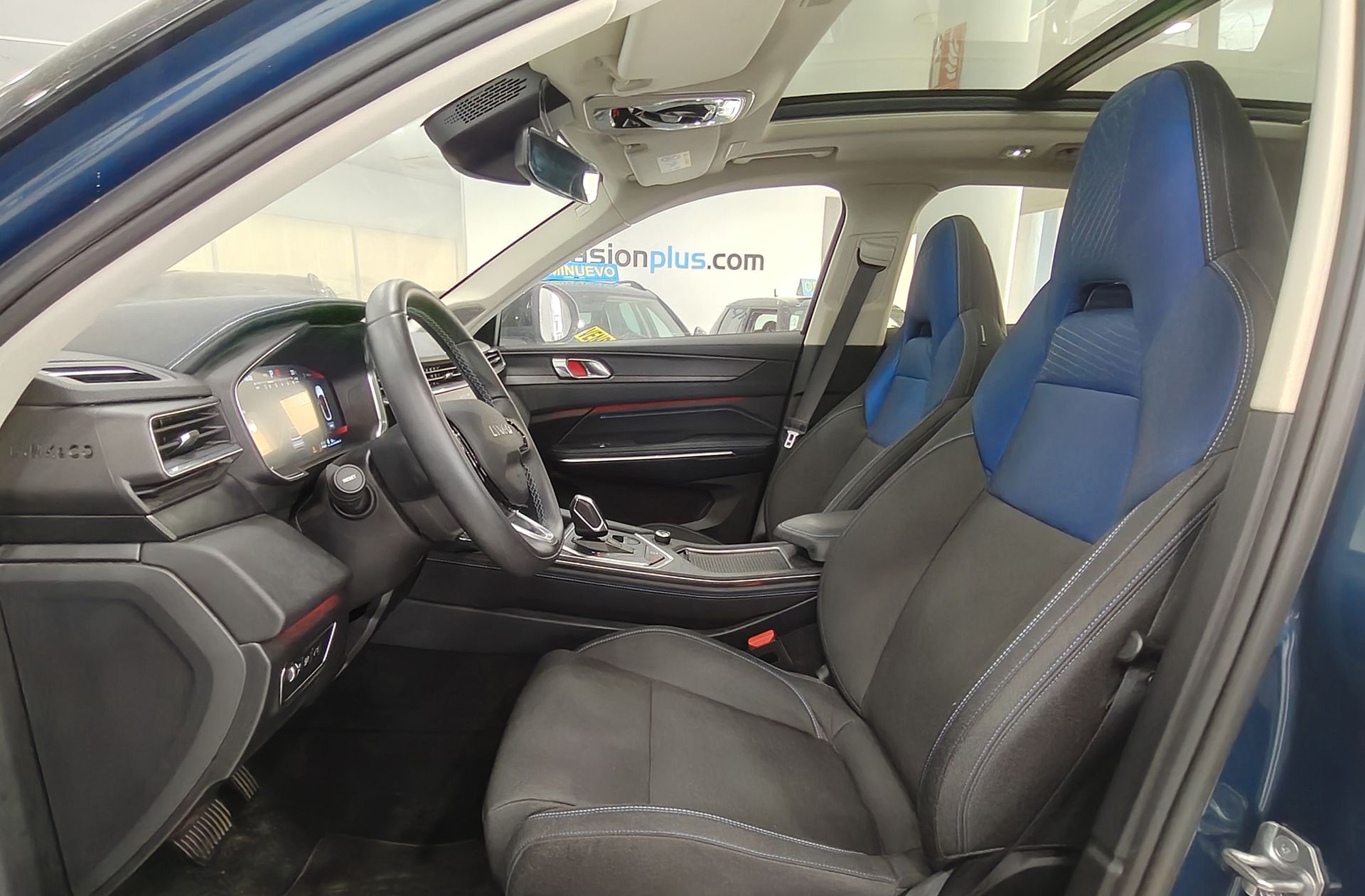 Lynk & Co 01 1.5 PHEV - foto 12