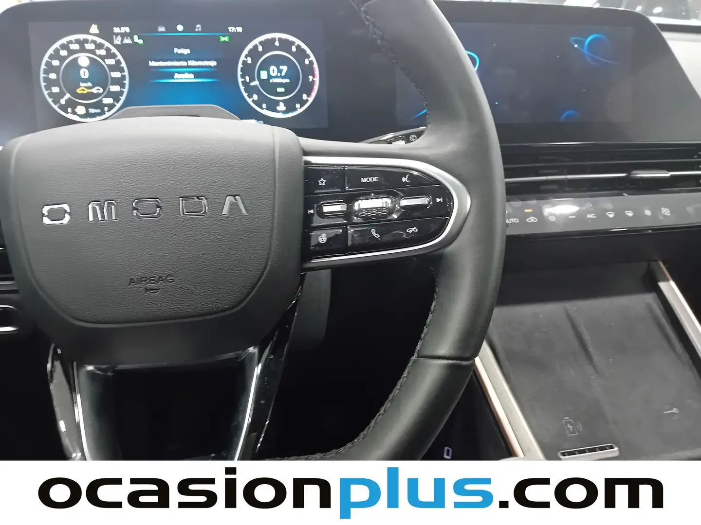 Foto OMODA 5 Omoda 5 1.6 T-GDI Premium DCT (185 CV)