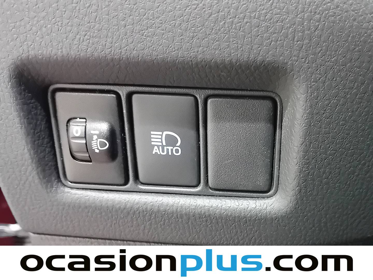 Acabados Toyota C-HR Toyota C-HR 1.8 125H Advance (122 CV)