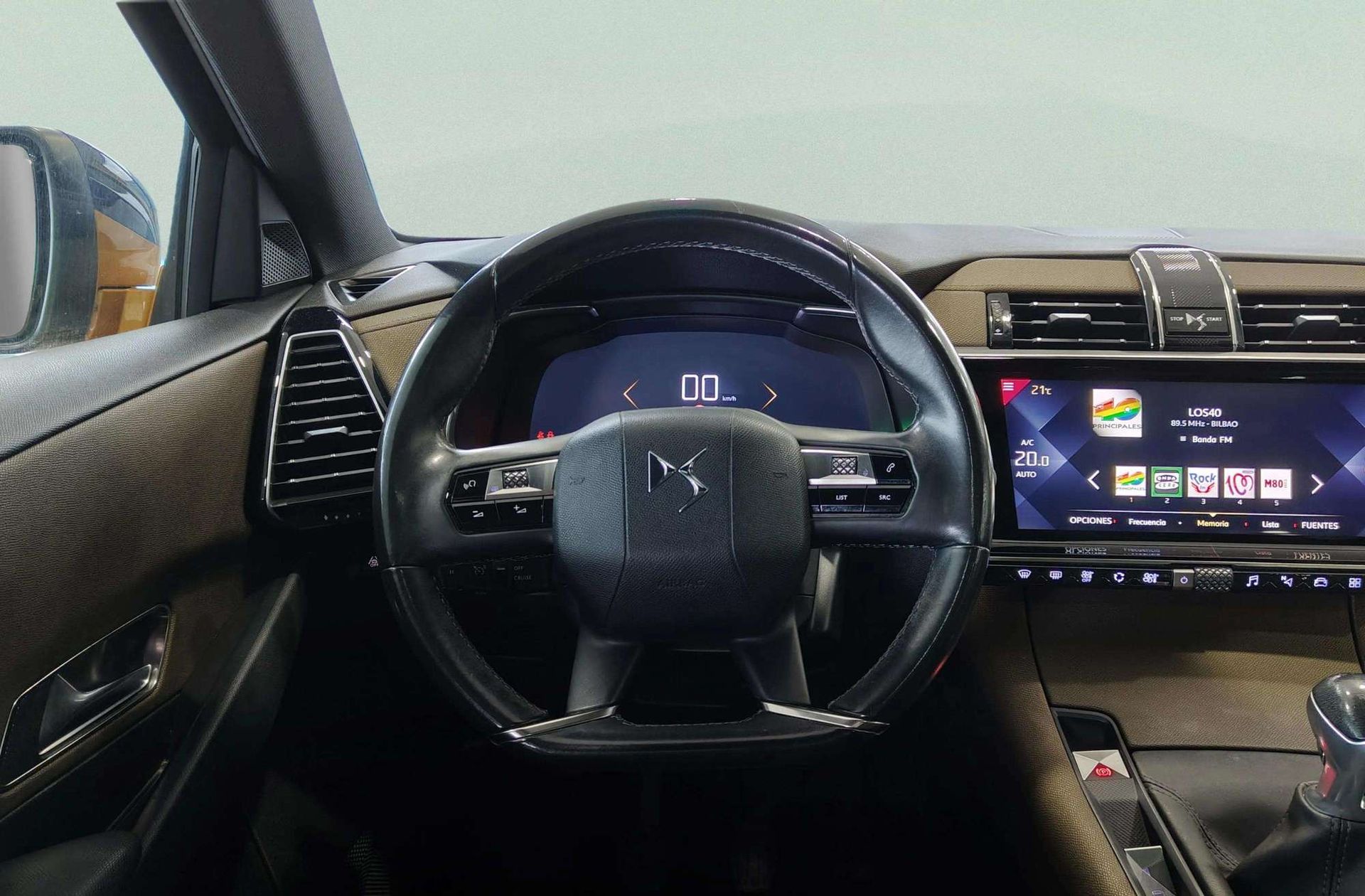 DS 7 Crossback PureTech 130 So Chic - foto 27