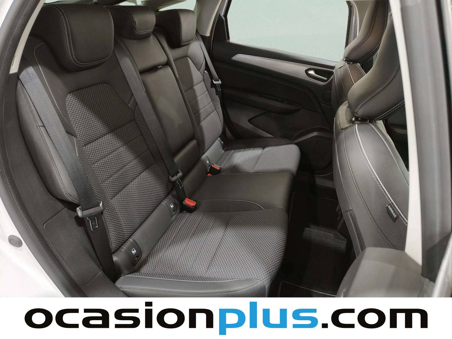 Foto Renault Arkana Renault Arkana Zen TCe (140 CV) EDC Microhíbrido