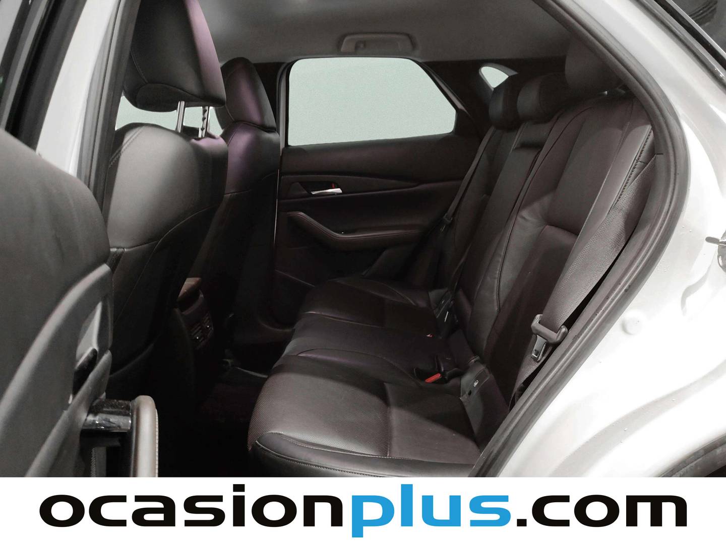 Foto asientos traseros Mazda CX-30 Mazda CX-30 2.0 e-Skyactiv-X Zenith Black Safety AWD AT (180 CV)