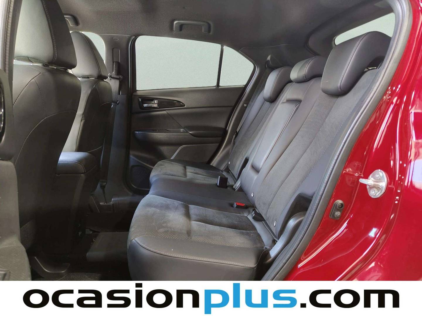 Foto asientos traseros Mitsubishi Eclipse Cross Mitsubishi Eclipse Cross 2.4 PHEV Kaiteki 4WD Auto (188 CV)